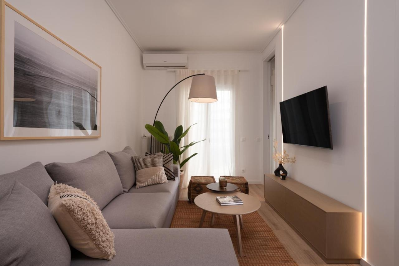 Unique 2 Bedrooms Apartment, Steps To Plaka And City Center Athens Exterior photo